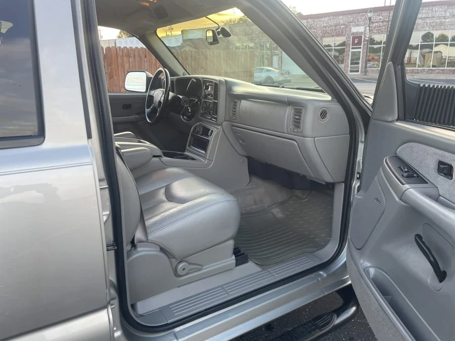 2003 Chevrolet Silverado Heavy Duty 1st Gen - Image 5 of 8