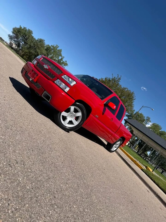 2003 Chevrolet Silverado 1st Gen - Image 2 of 12