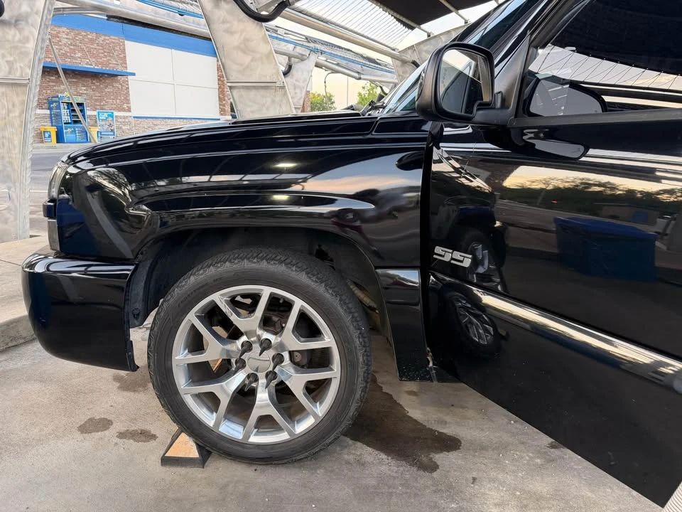 2003 Chevrolet Silverado 1st Gen - Image 2 of 7