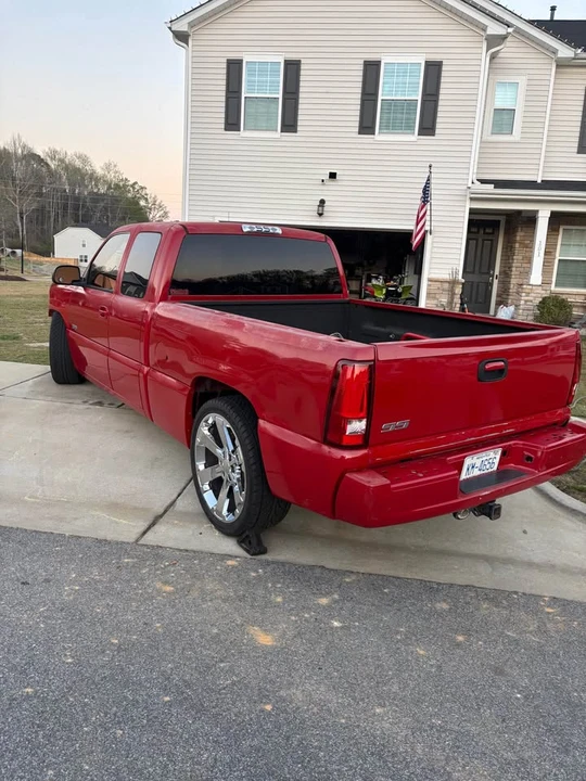 2003 Chevrolet - Image 2 of 20