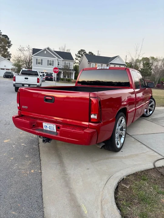 2003 Chevrolet - Image 3 of 20