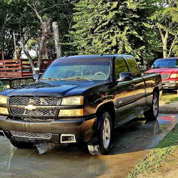 2003 Chevrolet Silverado SS