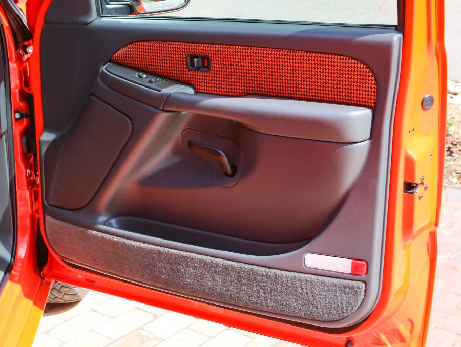 2003 Chevrolet Silverado 1st Gen - Image 15 of 31
