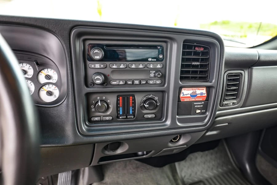 2003 Chevrolet Silverado 1st Gen - Image 27 of 31