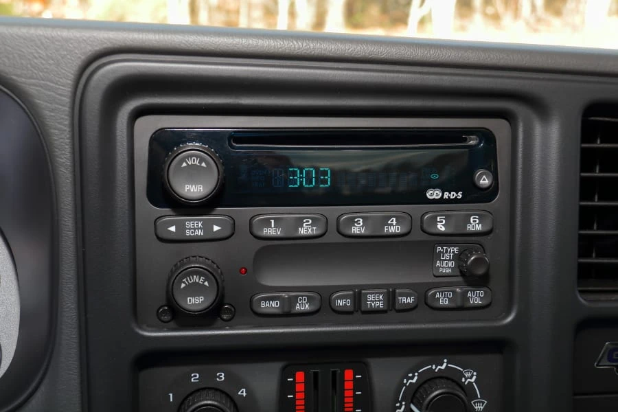 2003 Chevrolet Silverado 1st Gen - Image 19 of 31