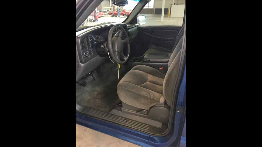 2003 Chevrolet Silverado 1st Gen - Image 4 of 4