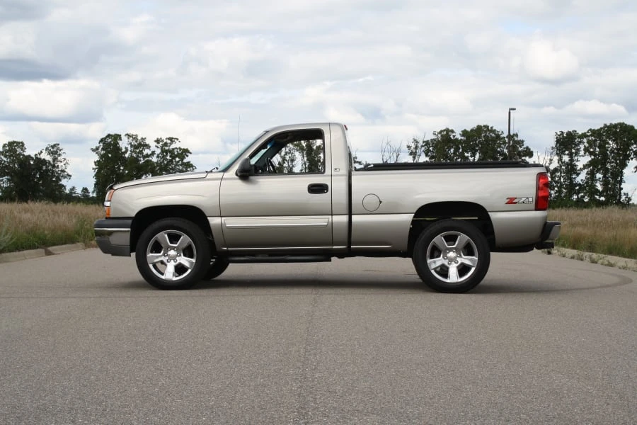 2003 Chevrolet Silverado 1st Gen - Image 2 of 5