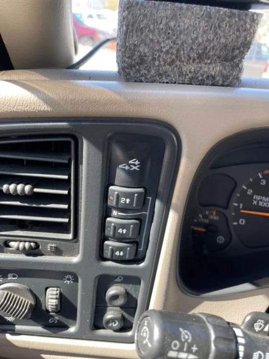 2003 Chevrolet Silverado 1st Gen - Image 8 of 9