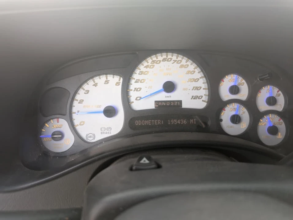 2003 Chevrolet Silverado 1st Gen - Image 11 of 16