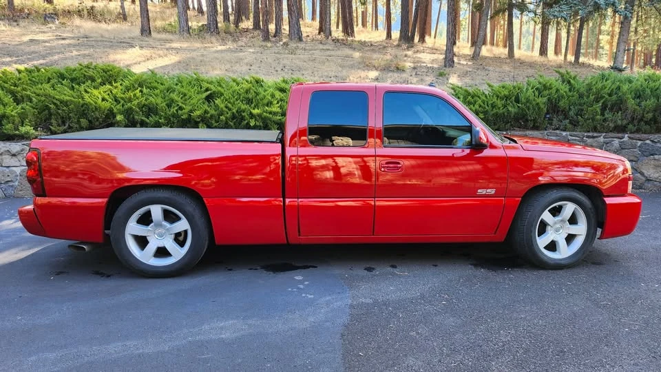 2003 Chevrolet Silverado 1st Gen - Image 2 of 11
