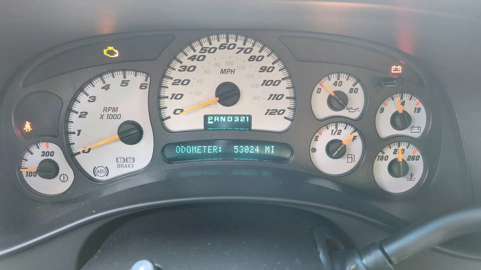 2003 Chevrolet Silverado 1st Gen - Image 5 of 11