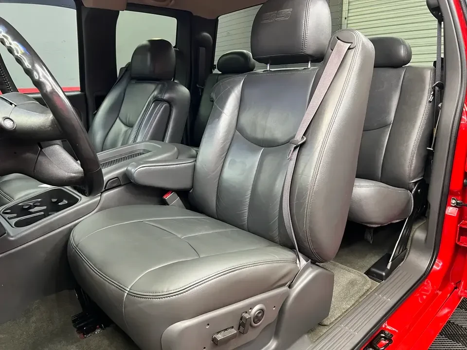2003 Chevrolet Silverado 1st Gen - Image 2 of 20