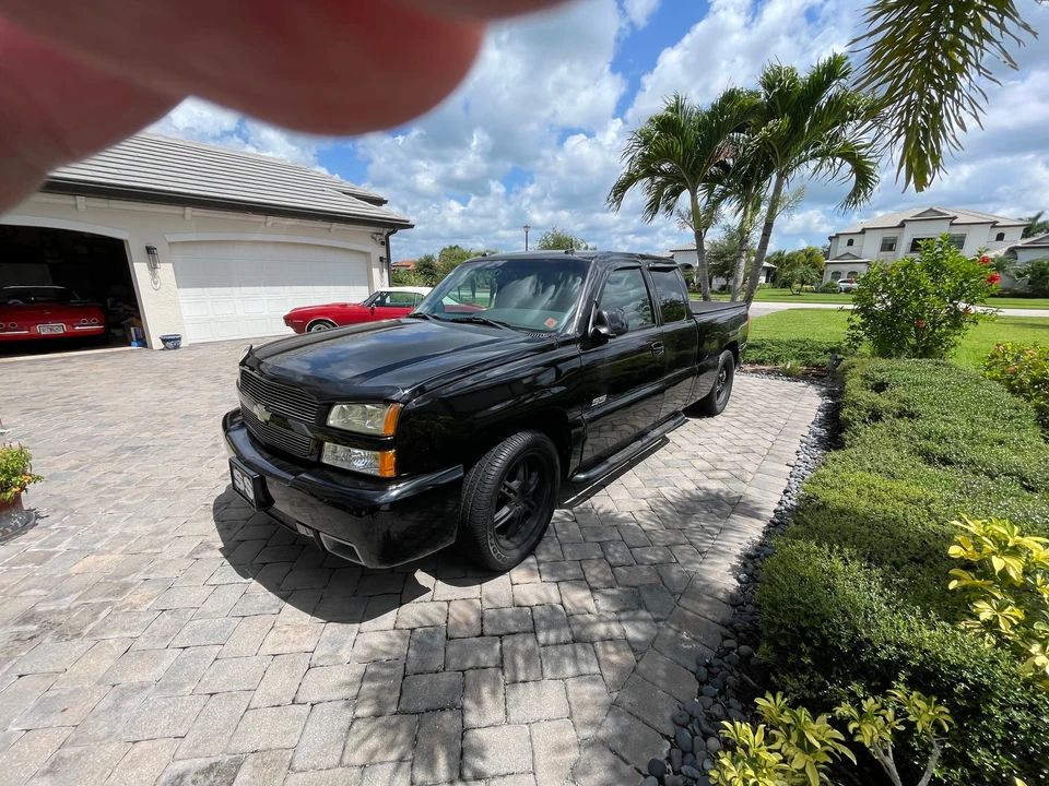 2003 Chevrolet Silverado 1st Gen - Image 2 of 31