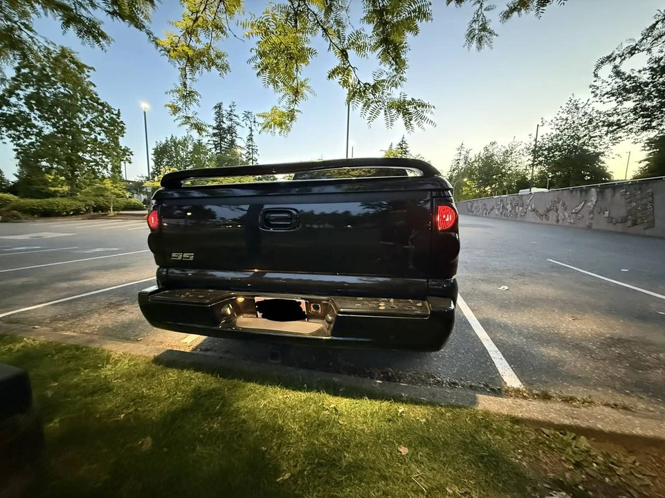 2003 Chevrolet Silverado 1st Gen - Image 3 of 4