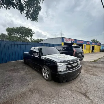 2003 Chevrolet Silverado SS