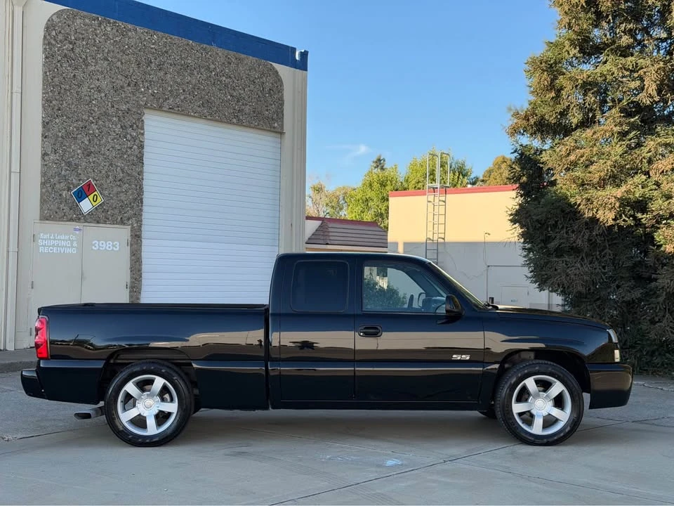 2003 Chevrolet Silverado 1st Gen - Image 2 of 19