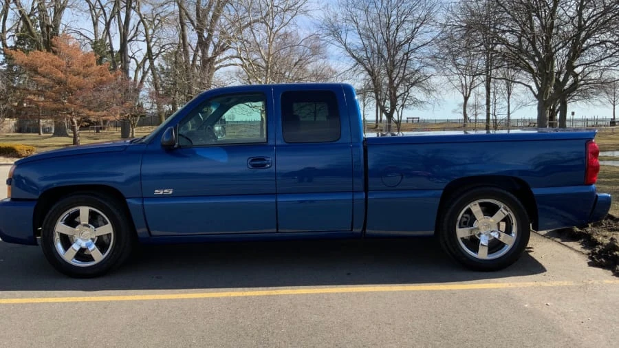 2003 Chevrolet Silverado 1st Gen - Image 2 of 30