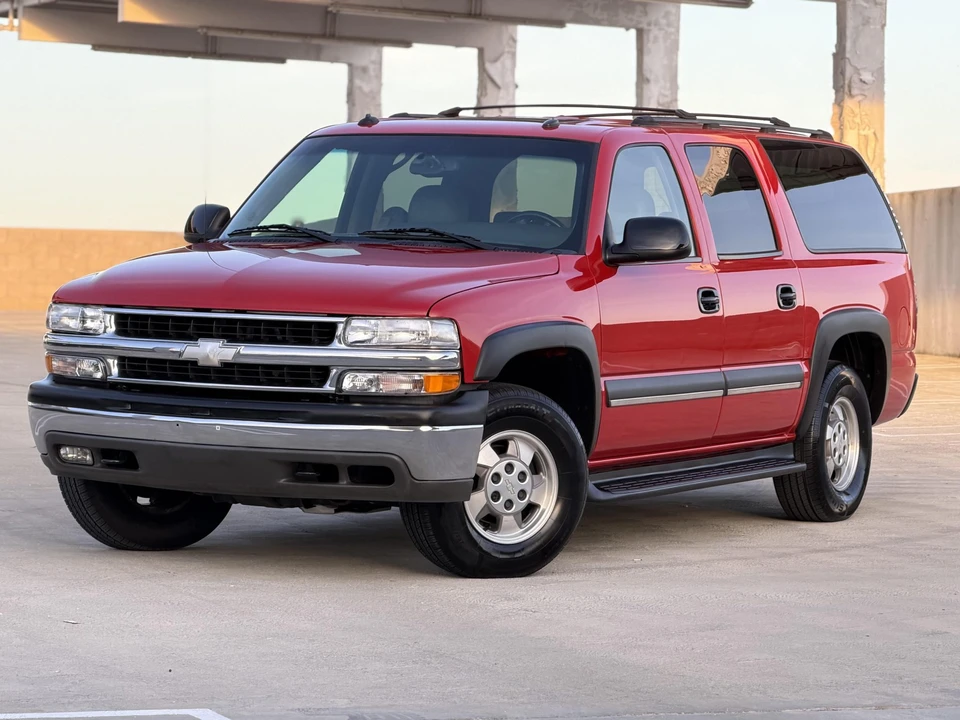 2003 Chevrolet Suburban 9th Gen - Image 20 of 31