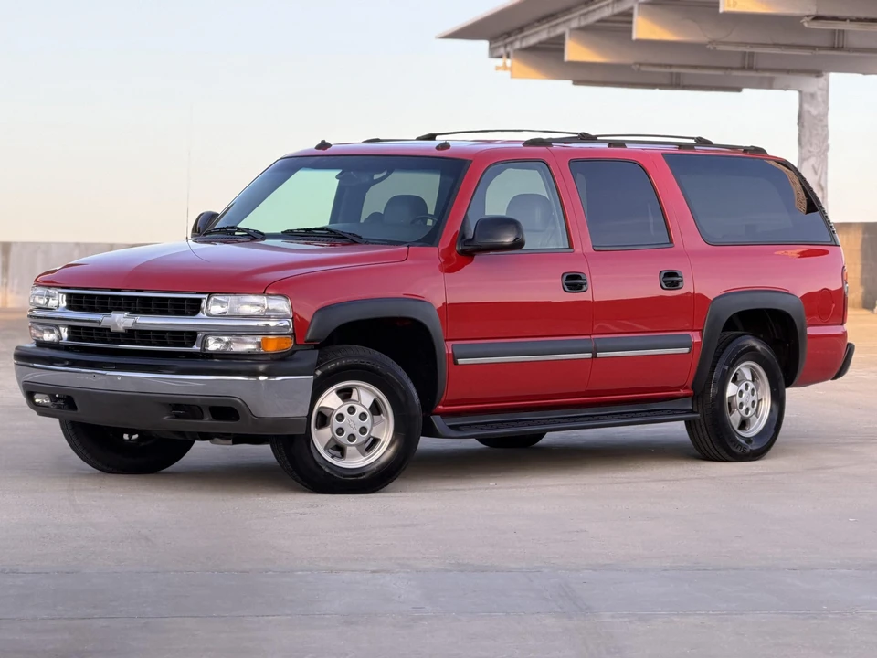 2003 Chevrolet Suburban 9th Gen - Image 30 of 31