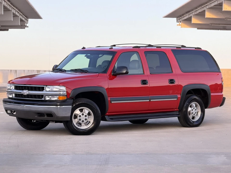 2003 Chevrolet Suburban 9th Gen - Image 31 of 31