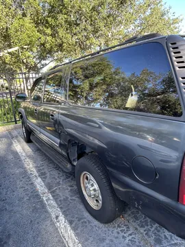 2003 Chevrolet Suburban 2500 K2500