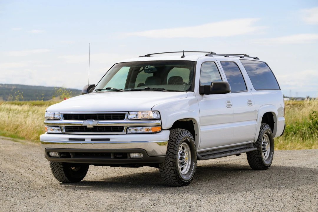 2003 Chevrolet Suburban 9th Gen - Image 7 of 31