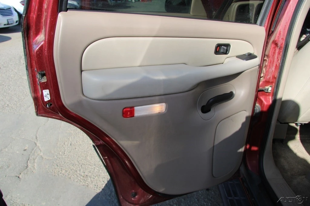 2003 Chevrolet Tahoe 2nd Gen - Image 20 of 21