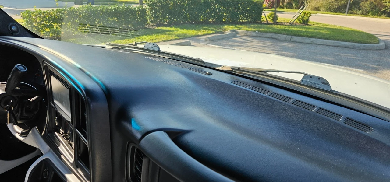 2003 Chevrolet Tahoe 2nd Gen - Image 6 of 19