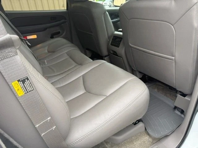 2003 Chevrolet Tahoe 2nd Gen - Image 6 of 22