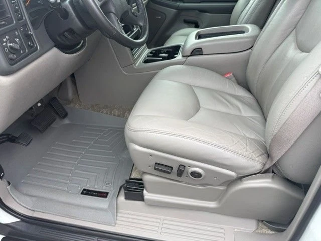 2003 Chevrolet Tahoe 2nd Gen - Image 8 of 22