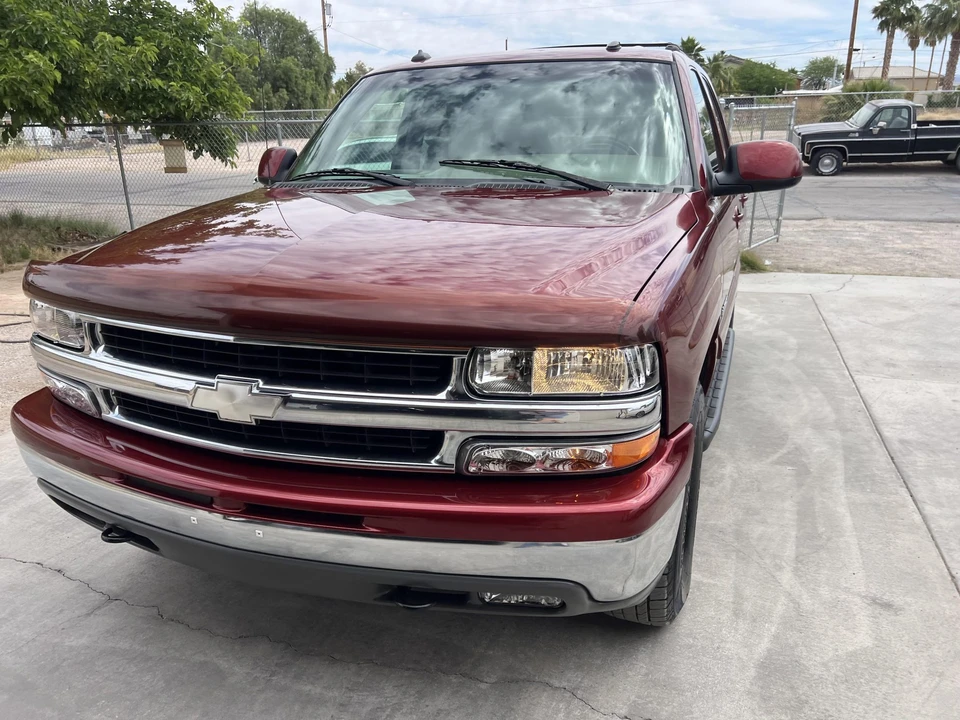 2003 Chevrolet Tahoe 2nd Gen - Image 2 of 31