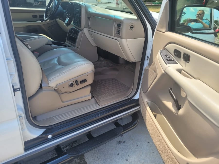 2003 Chevrolet Tahoe 2nd Gen - Image 8 of 12