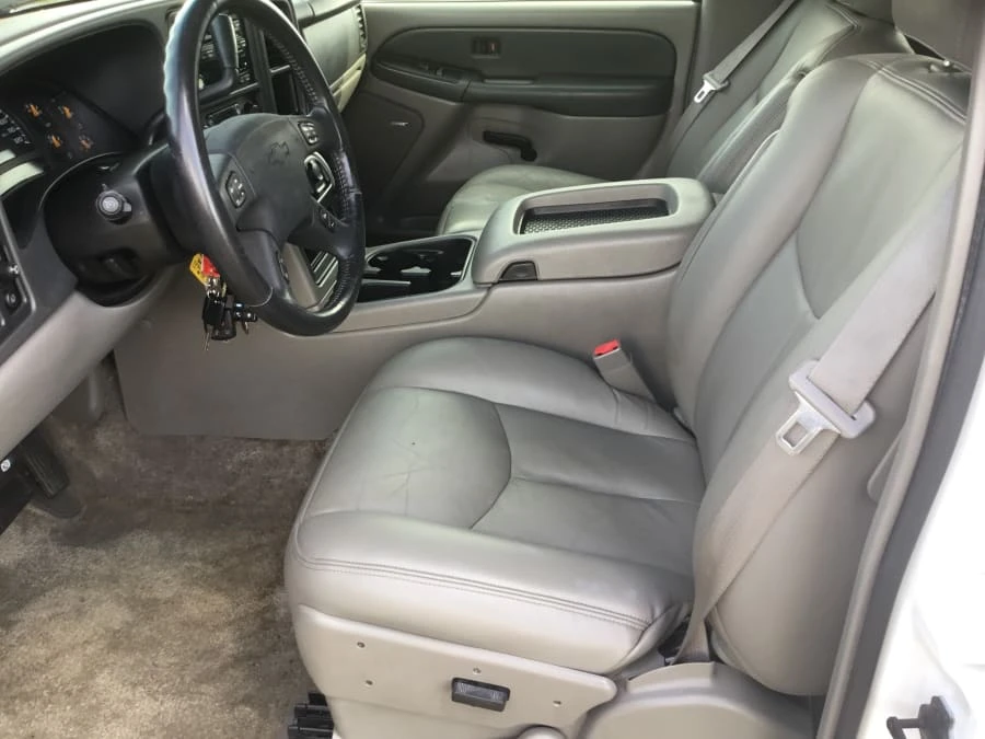 2003 Chevrolet Tahoe 2nd Gen - Image 4 of 4
