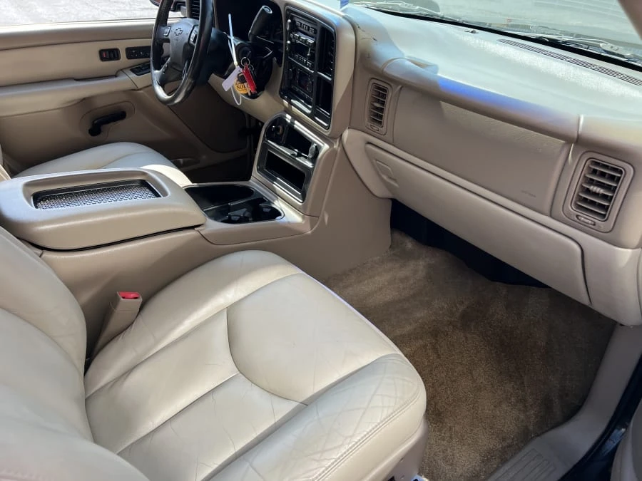 2003 Chevrolet Tahoe 2nd Gen - Image 8 of 11