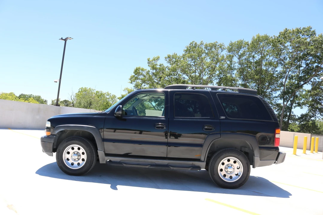 2003 Chevrolet Tahoe 2nd Gen - Image 12 of 31