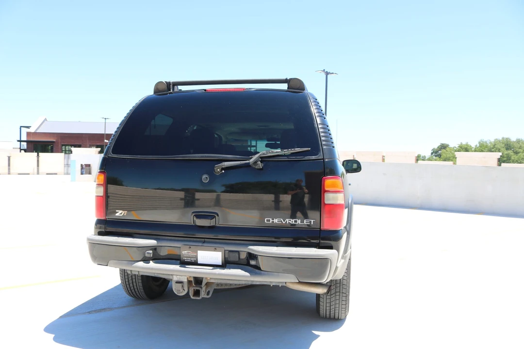 2003 Chevrolet Tahoe 2nd Gen - Image 19 of 31