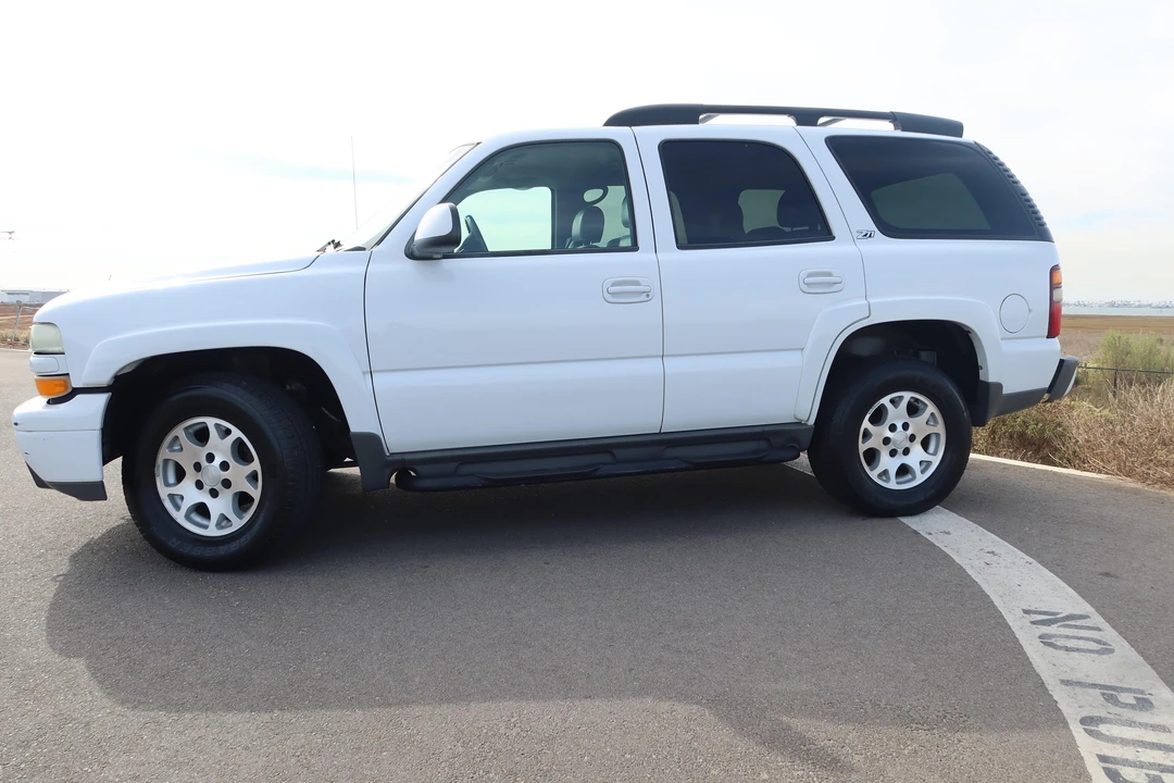 2003 Chevrolet Tahoe 2nd Gen - Image 12 of 31