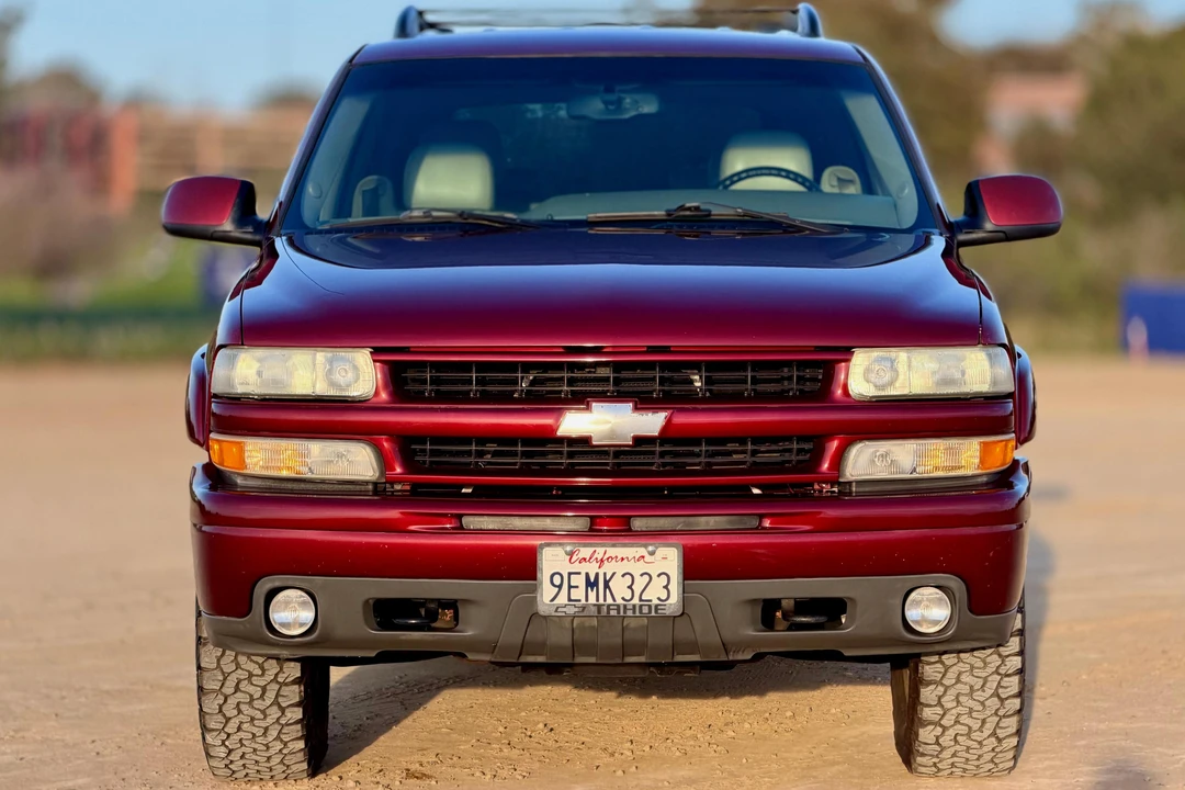 2003 Chevrolet Tahoe 2nd Gen - Image 2 of 31