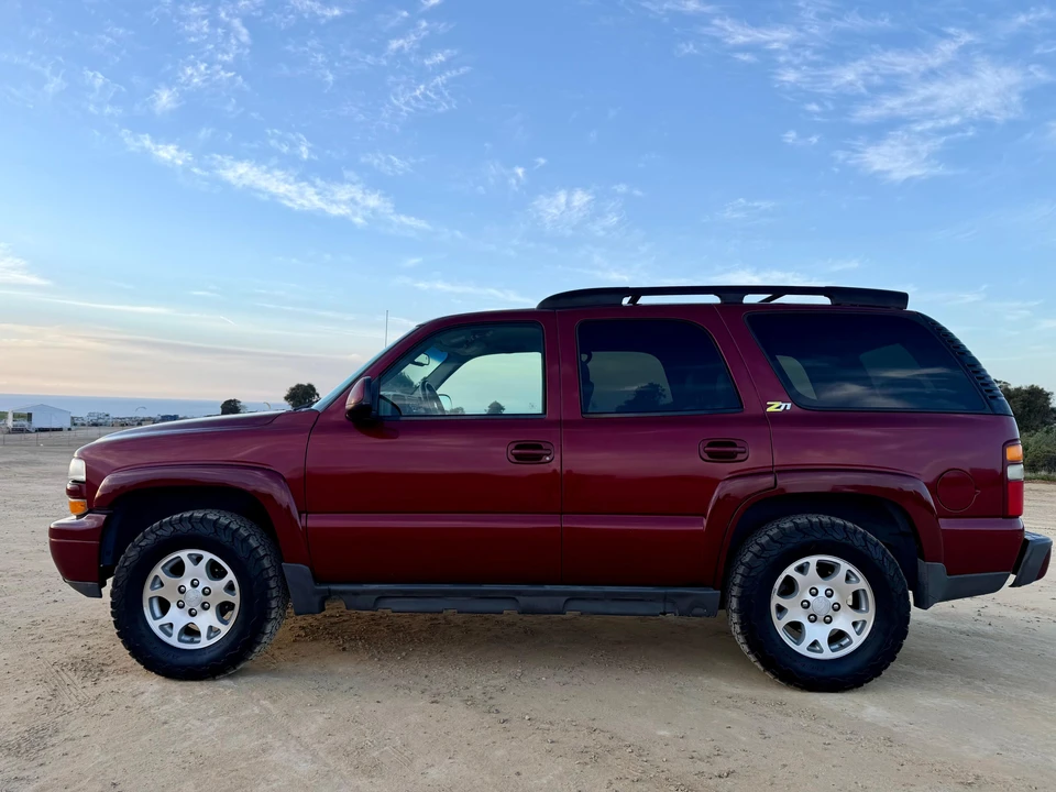 2003 Chevrolet Tahoe 2nd Gen - Image 15 of 31