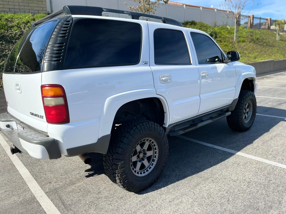 2003 Chevrolet Tahoe 2nd Gen - Image 11 of 31