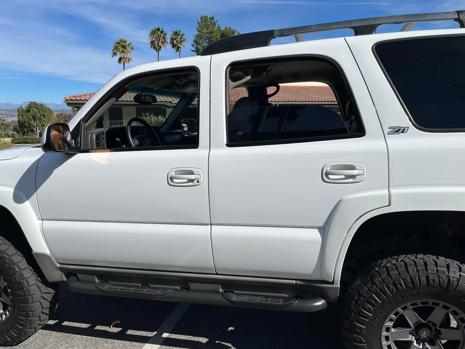 2003 Chevrolet Tahoe 2nd Gen - Image 29 of 31