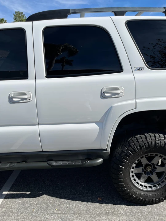2003 Chevrolet Tahoe 2nd Gen - Image 28 of 31