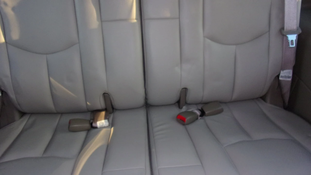 2003 Chevrolet Tahoe 2nd Gen - Image 11 of 22