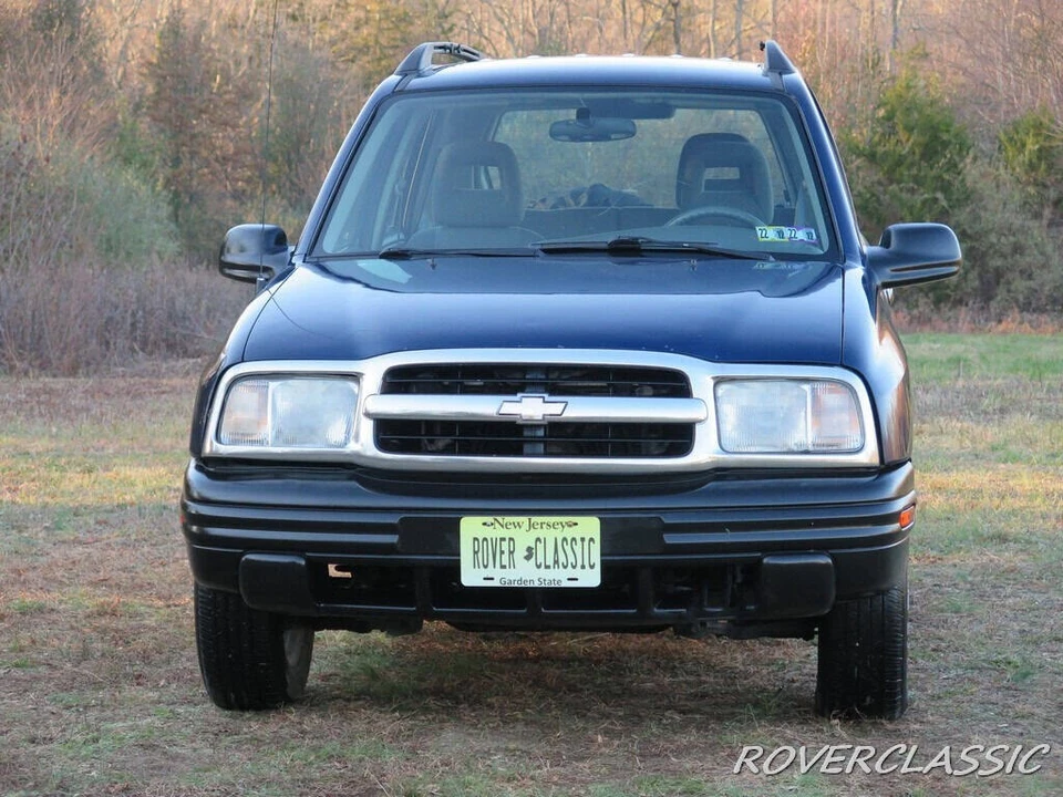 2003 Chevrolet Tracker - Image 4 of 12