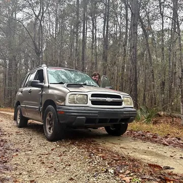 2003 Chevrolet Tracker Sport Utility 4D