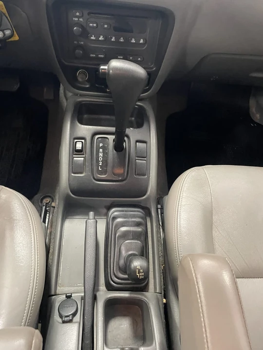 2003 Chevrolet Tracker - Image 12 of 18