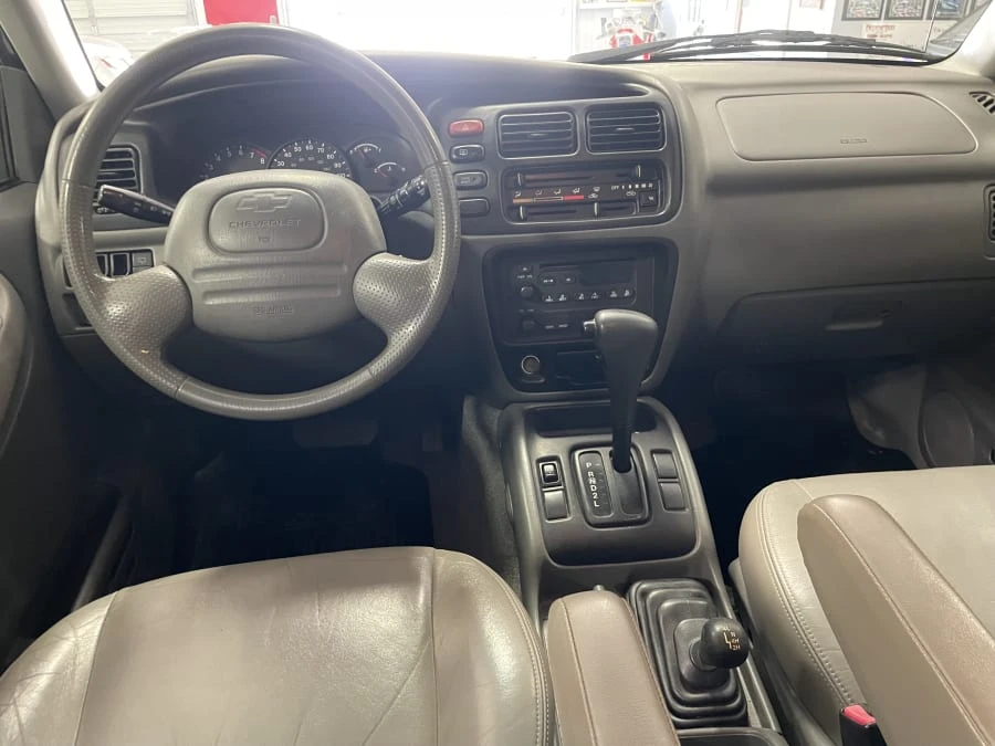 2003 Chevrolet Tracker - Image 10 of 18