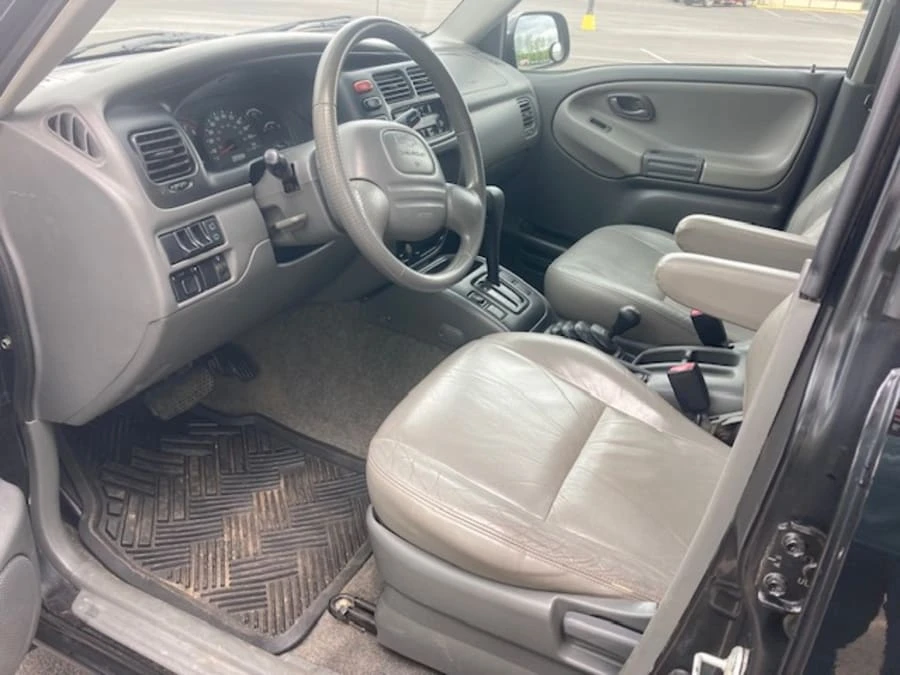 2003 Chevrolet Tracker - Image 5 of 7