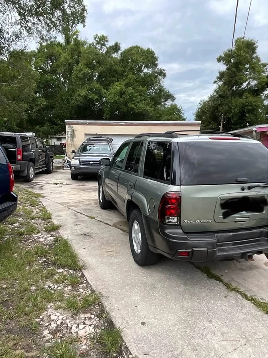 2003 Chevrolet Trailblazer - Image 11 of 13