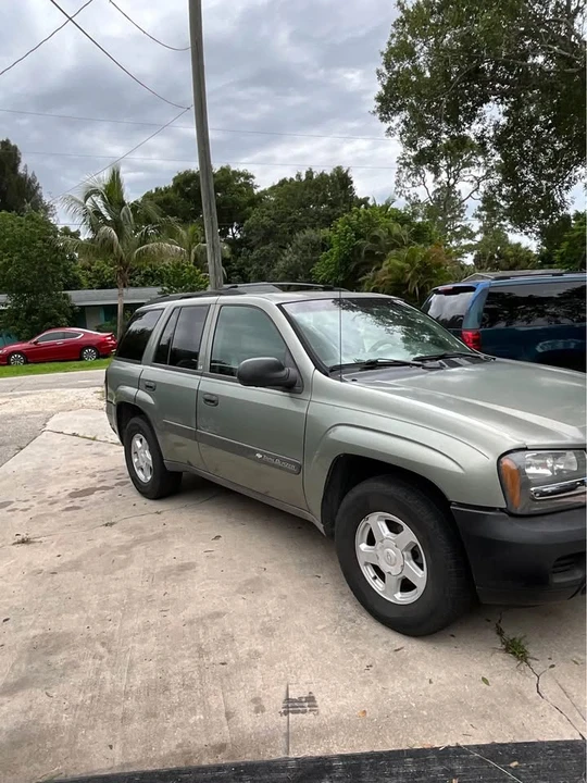 2003 Chevrolet Trailblazer - Image 6 of 13